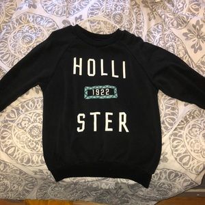 hollister sweatshirt